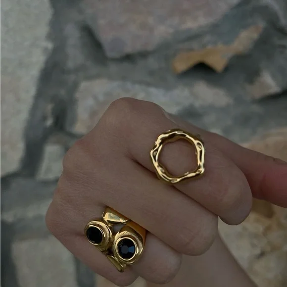 18 K Gold Plated Ring Set - Picture 3 of 12